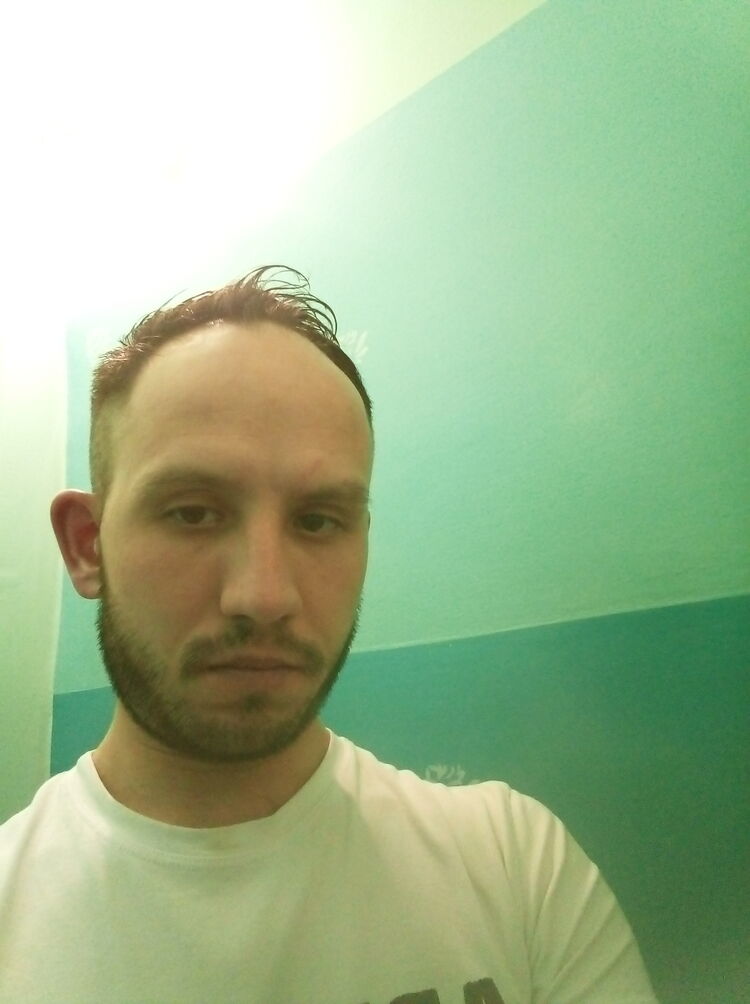  34158249  , 32 ,    