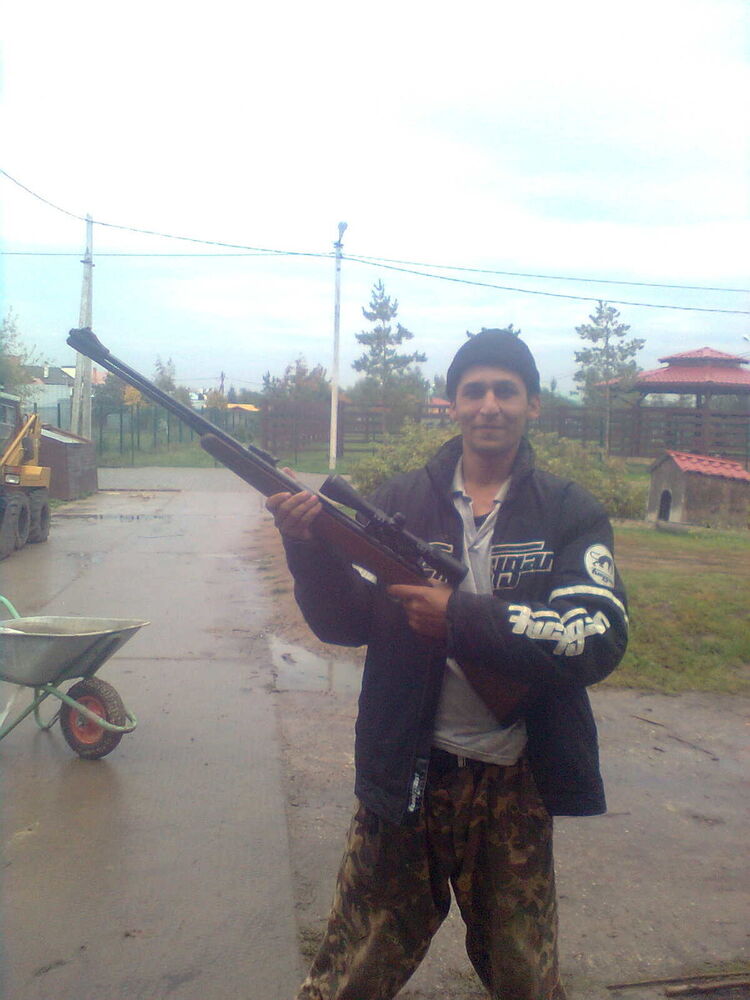  4798029  Timur, 38 ,    