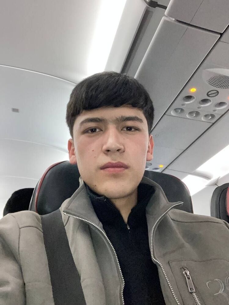  Podgorica,   Iqboljon, 20 ,   ,   