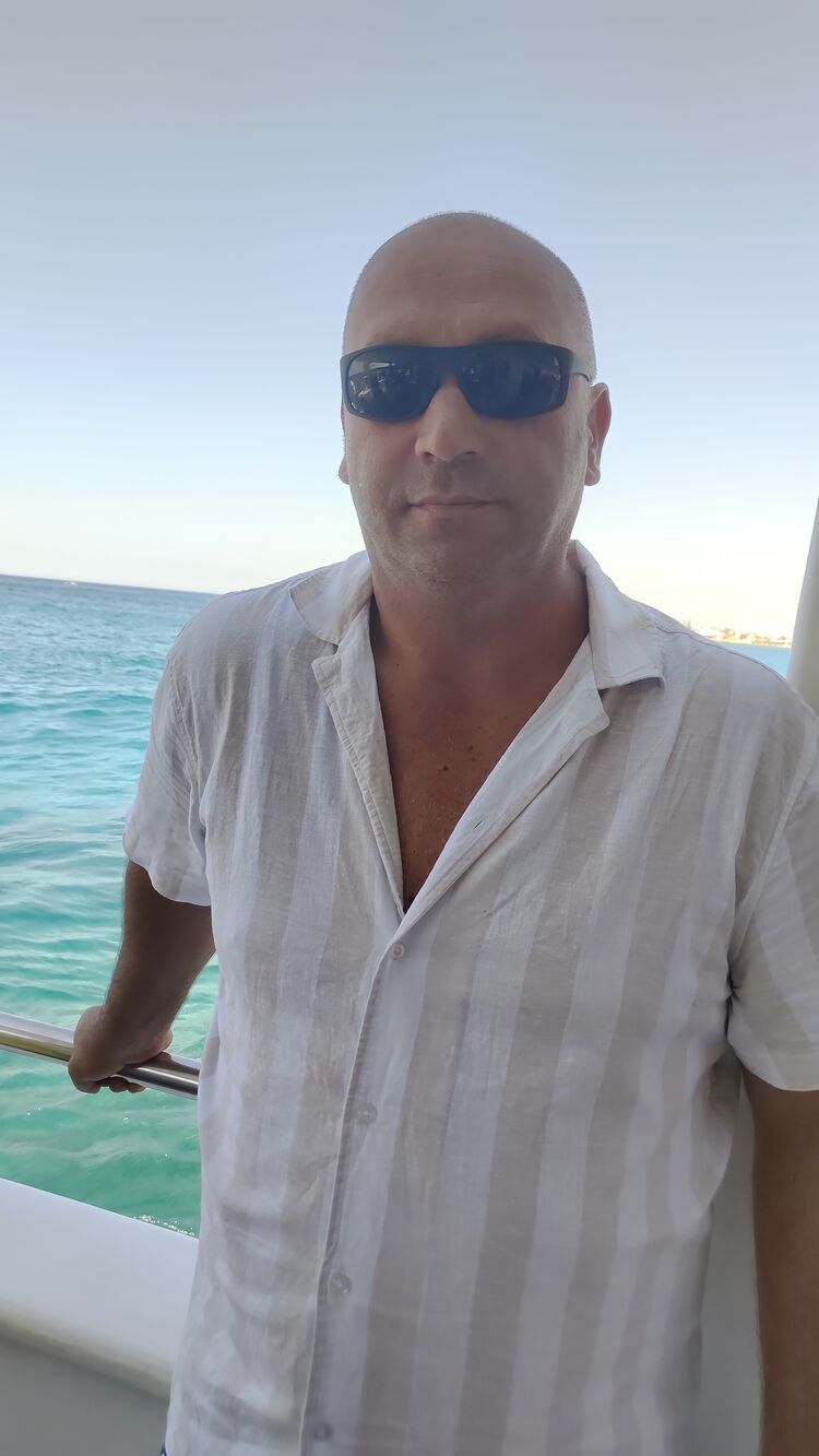  Athienou,   , 46 ,   ,   
