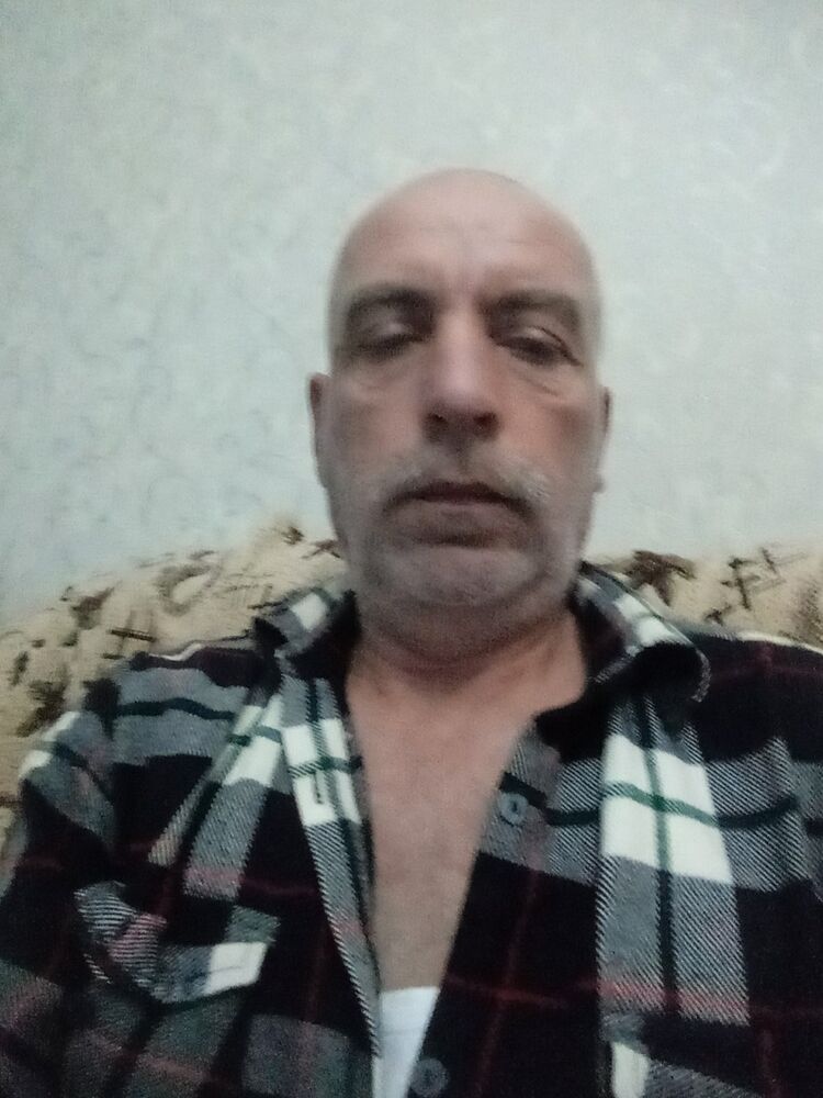  18985459  Xalil, 57 ,    