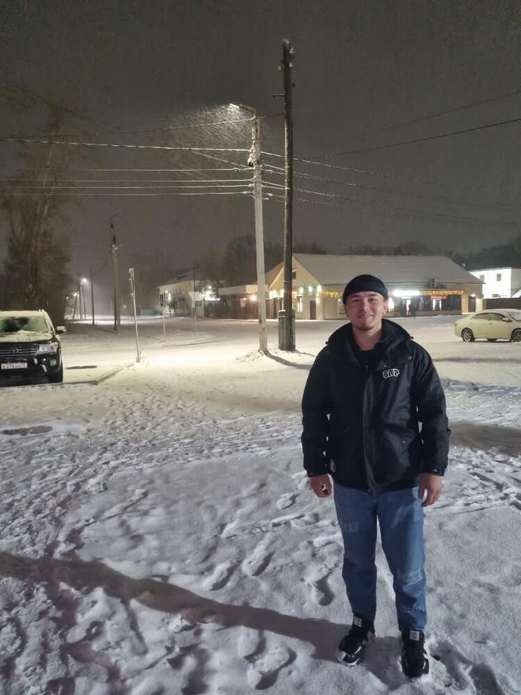  54230749  King_M, 25 ,    