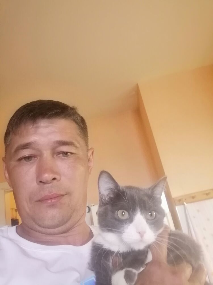  ,   Ruslan, 41 ,   ,   , c , 