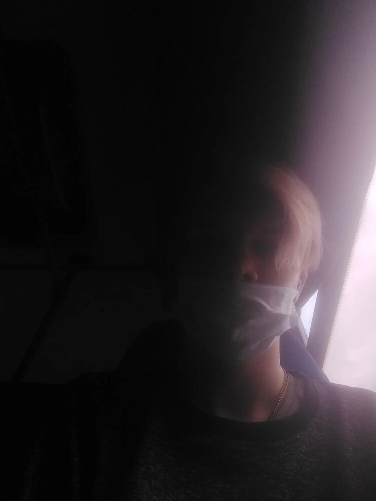  26926959  Maxim, 22 ,    