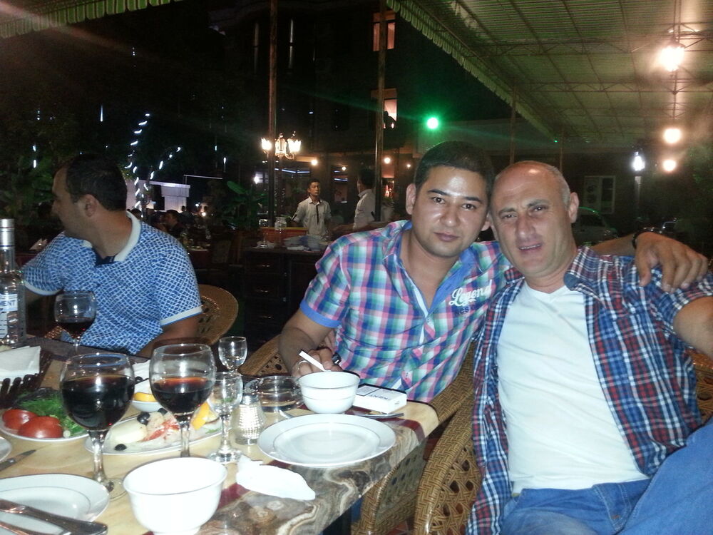  5712599  Sharof, 40 ,    