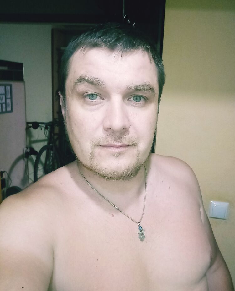  35038329  , 46 ,    