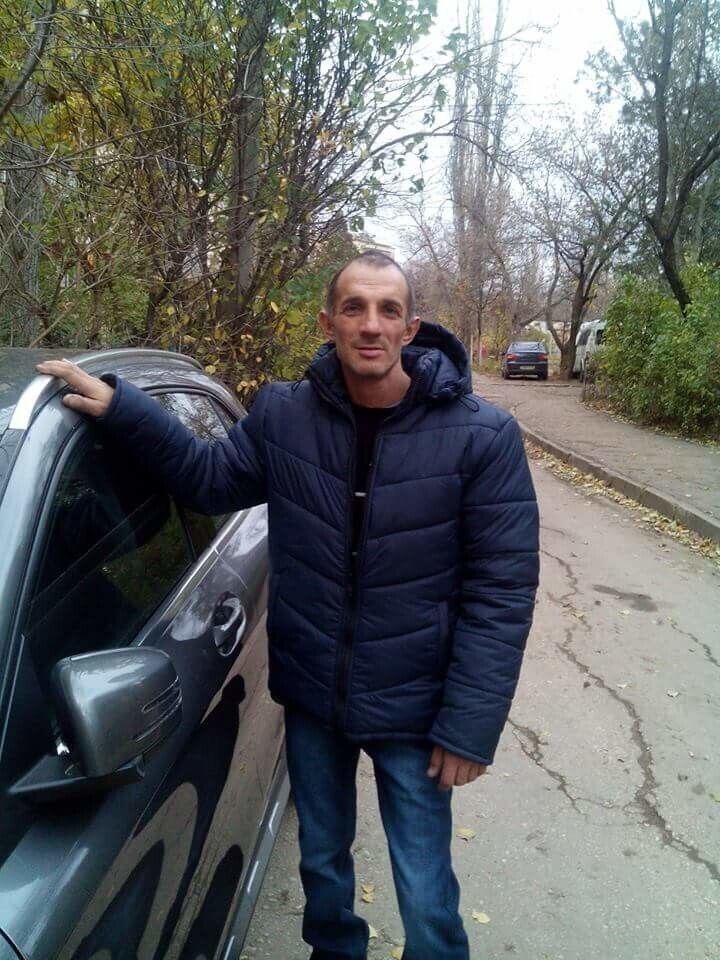  27244309  Vladimir, 48 ,    