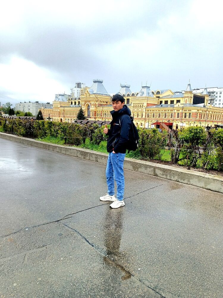  52983849  IKROMJON, 24 ,     