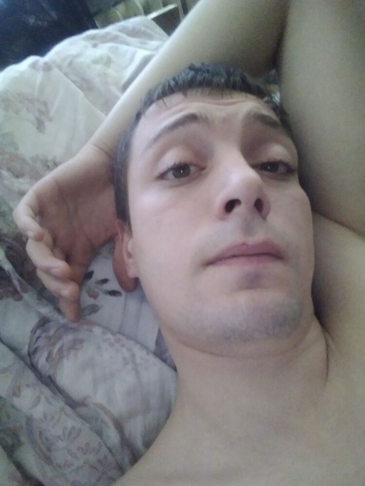  --,   Ruslan, 32 ,   ,   , c 