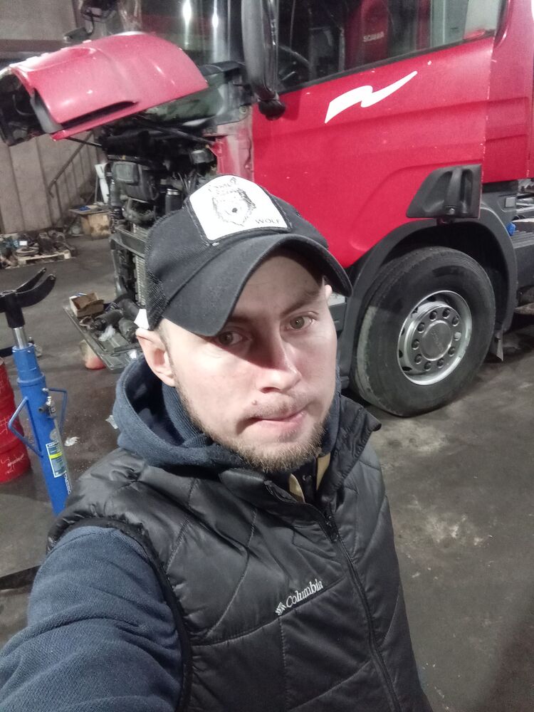  42471819  , 34 ,    