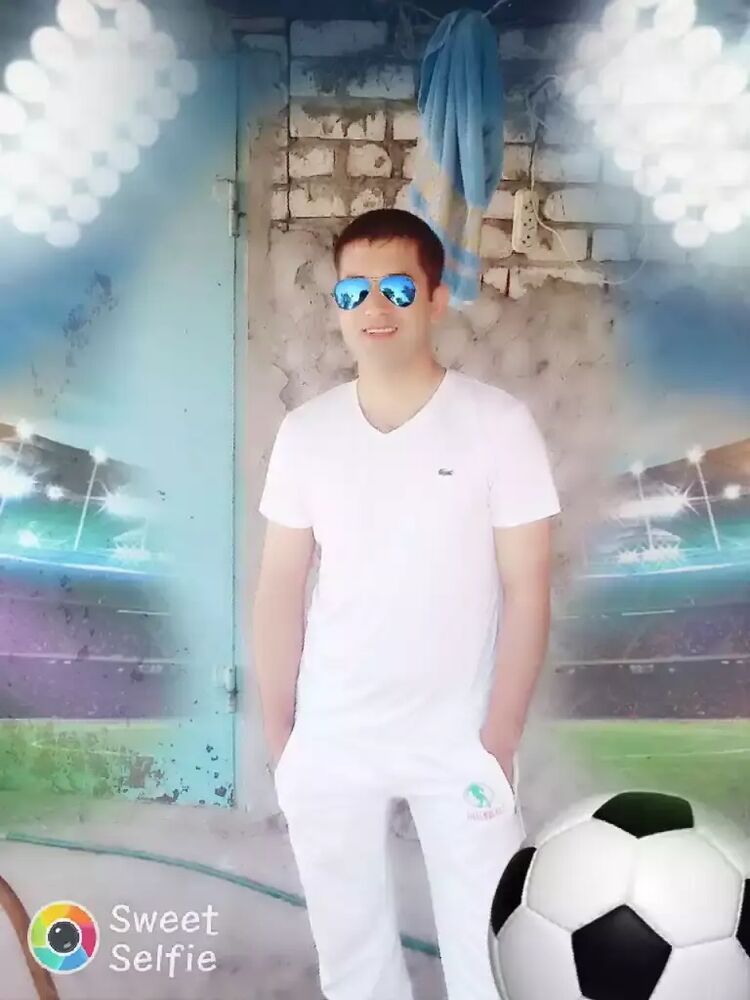  48962589  , 33 ,    