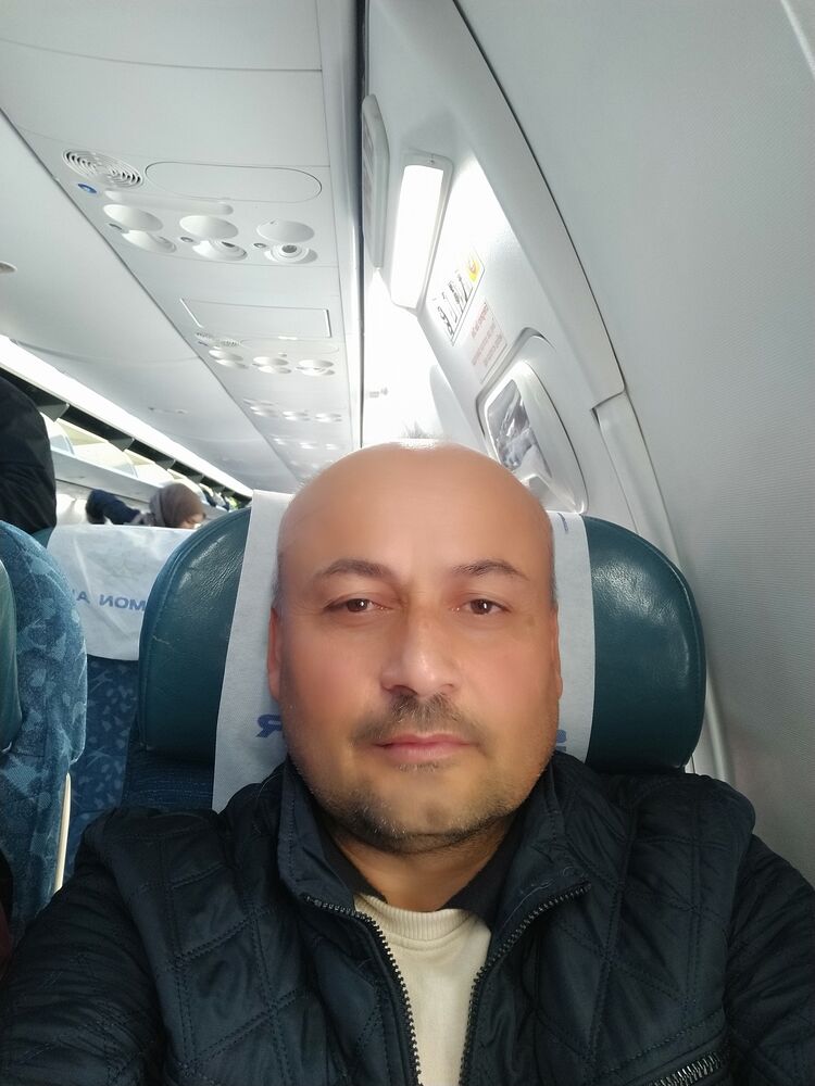  30366369  , 53 ,    