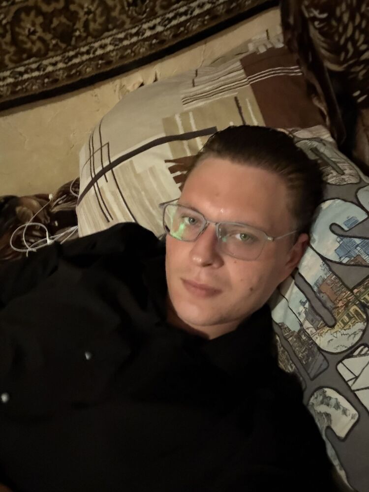  53466299  Morgorn, 29 ,    Deleted