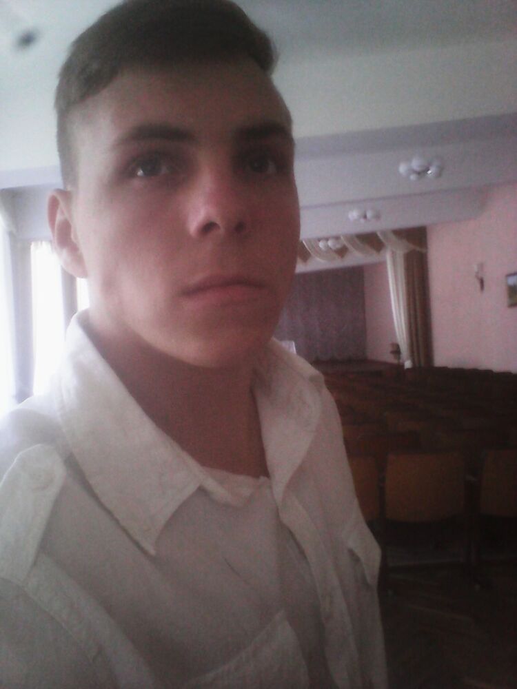  6198179  Iulian, 40 ,    