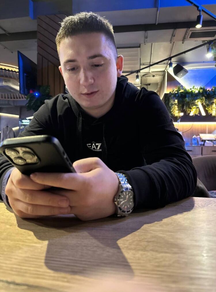 ���� 39131569 ����� ������, 22 ����, ���� ���������� � ������