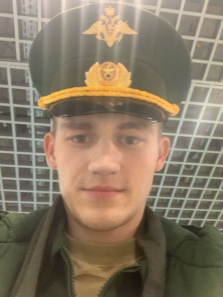  48553559  , 23 ,    