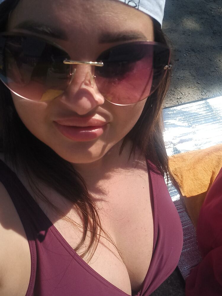  53015619  Regina, 38 ,    