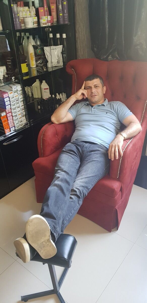  ,   Gio, 45 ,   