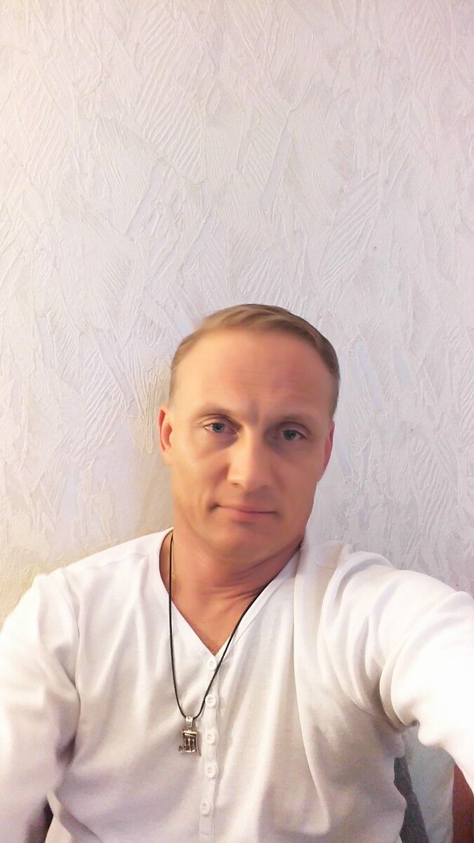  9396849  Deimantas, 55 ,    