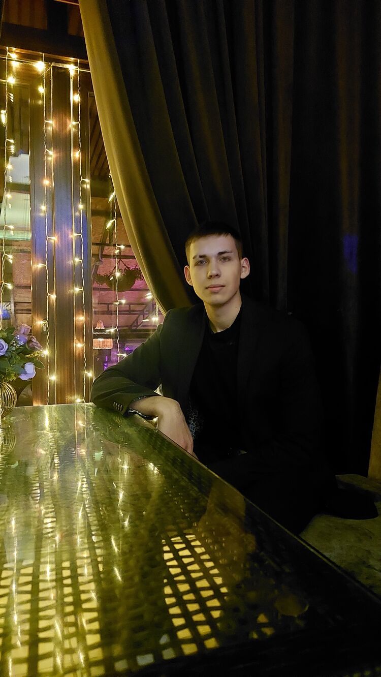  ,   Daniil, 22 ,   ,   