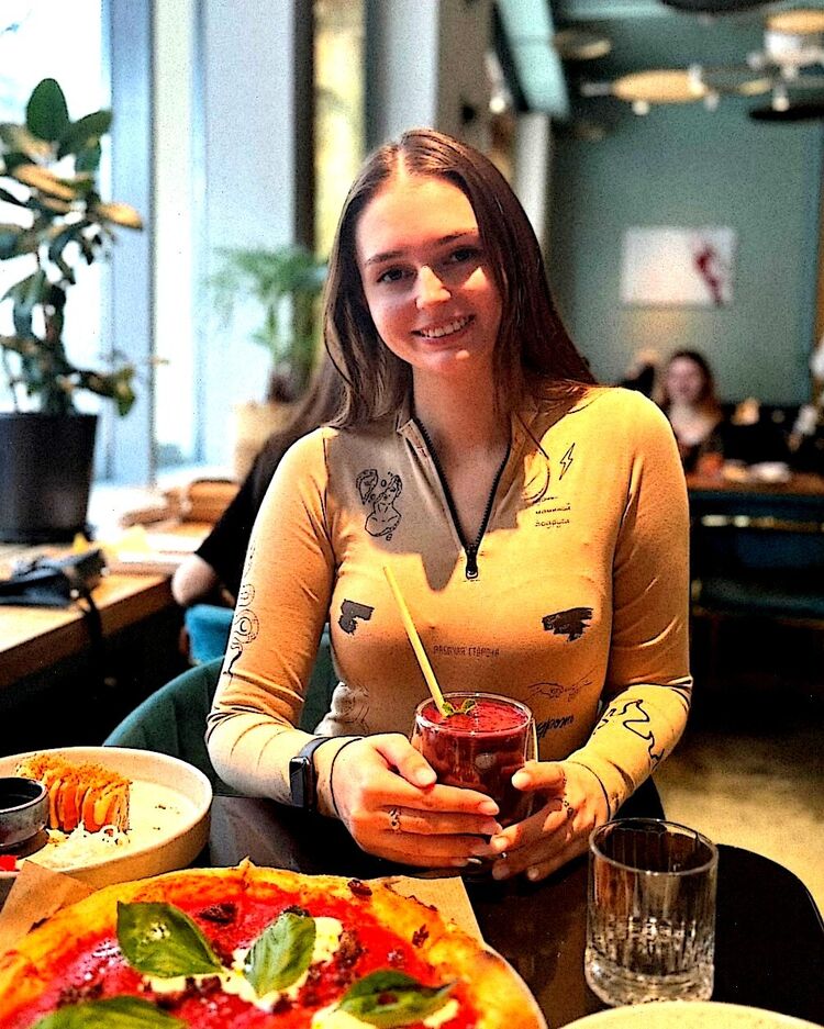 ���� 53702149 ������� �������, 32 ����, ���� ���������� � ������