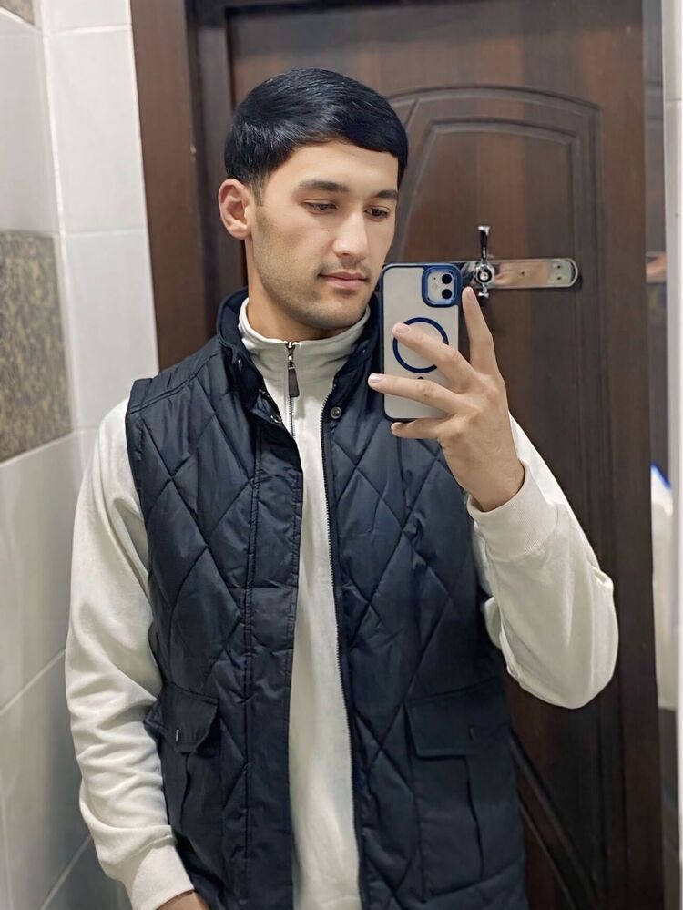  48731039  , 23 ,    