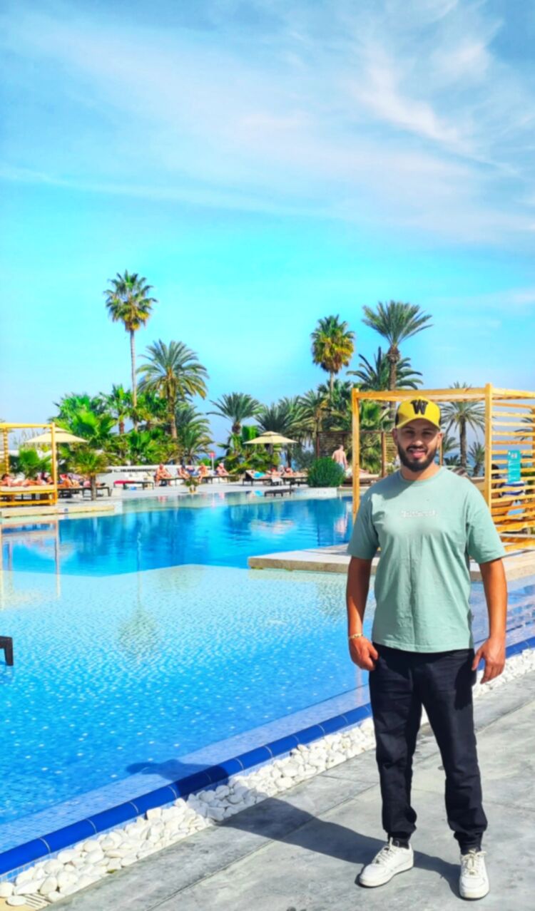  50102139  Smail, 37 ,    Algolsheim