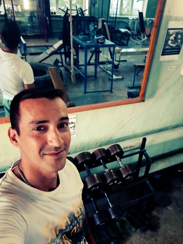  53861749  , 36 ,    