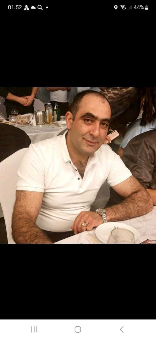  53438619  Vago, 40 ,    -