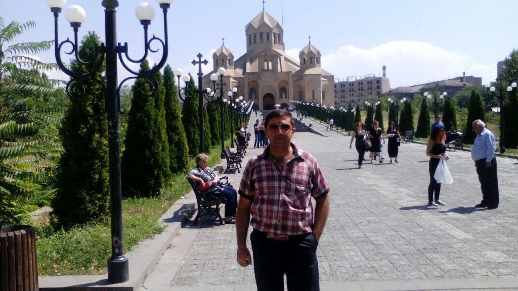  ,   VARDAN, 34 ,   