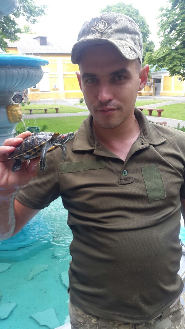  31439779  Rostyslav, 31 ,    