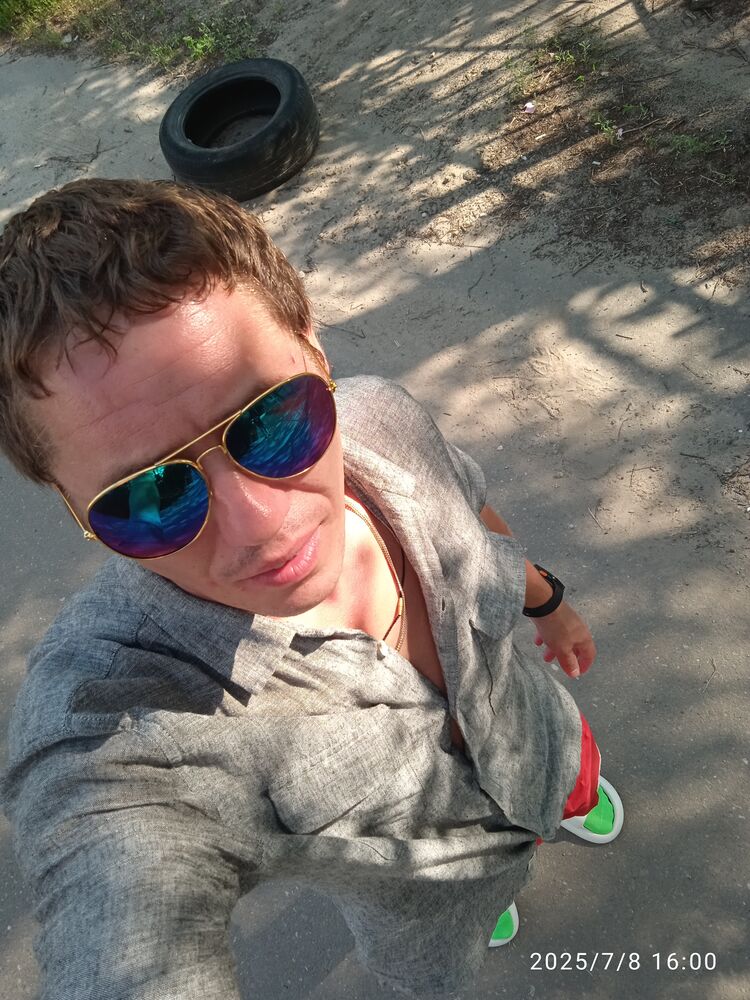  54238289  Dmitry, 39 ,    