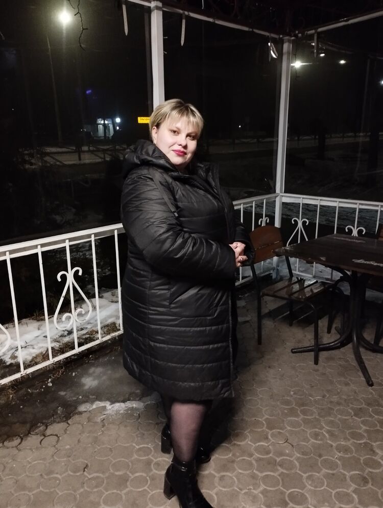 51344249  Elena, 37 ,    