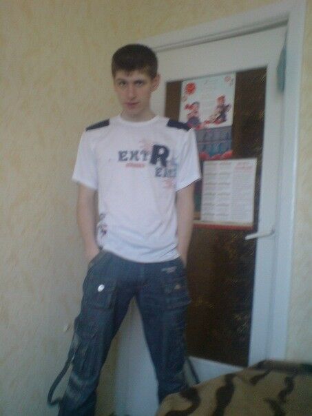  -,   Anton, 33 ,     , c 