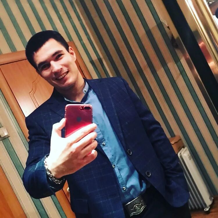  ,   Nikita, 27 ,  