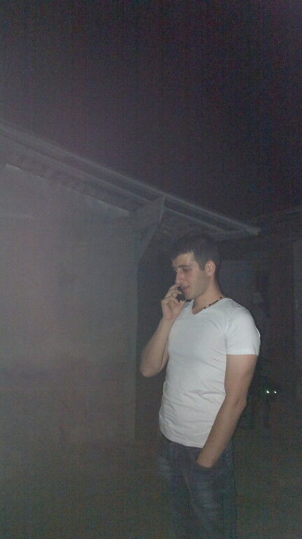  ,   Artur, 30 ,   , 