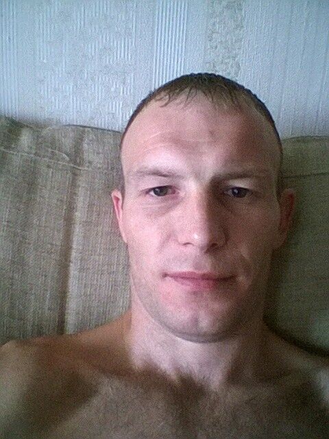  6436889  Ivan, 42 ,    