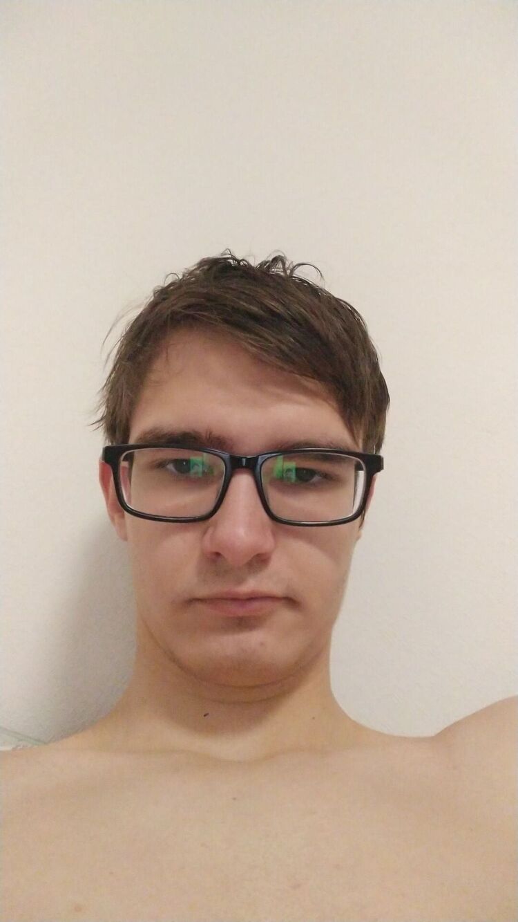  24355729  , 22 ,    