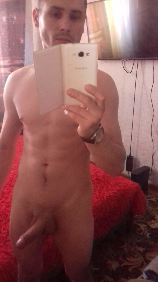 7747269  Alex, 38 ,    