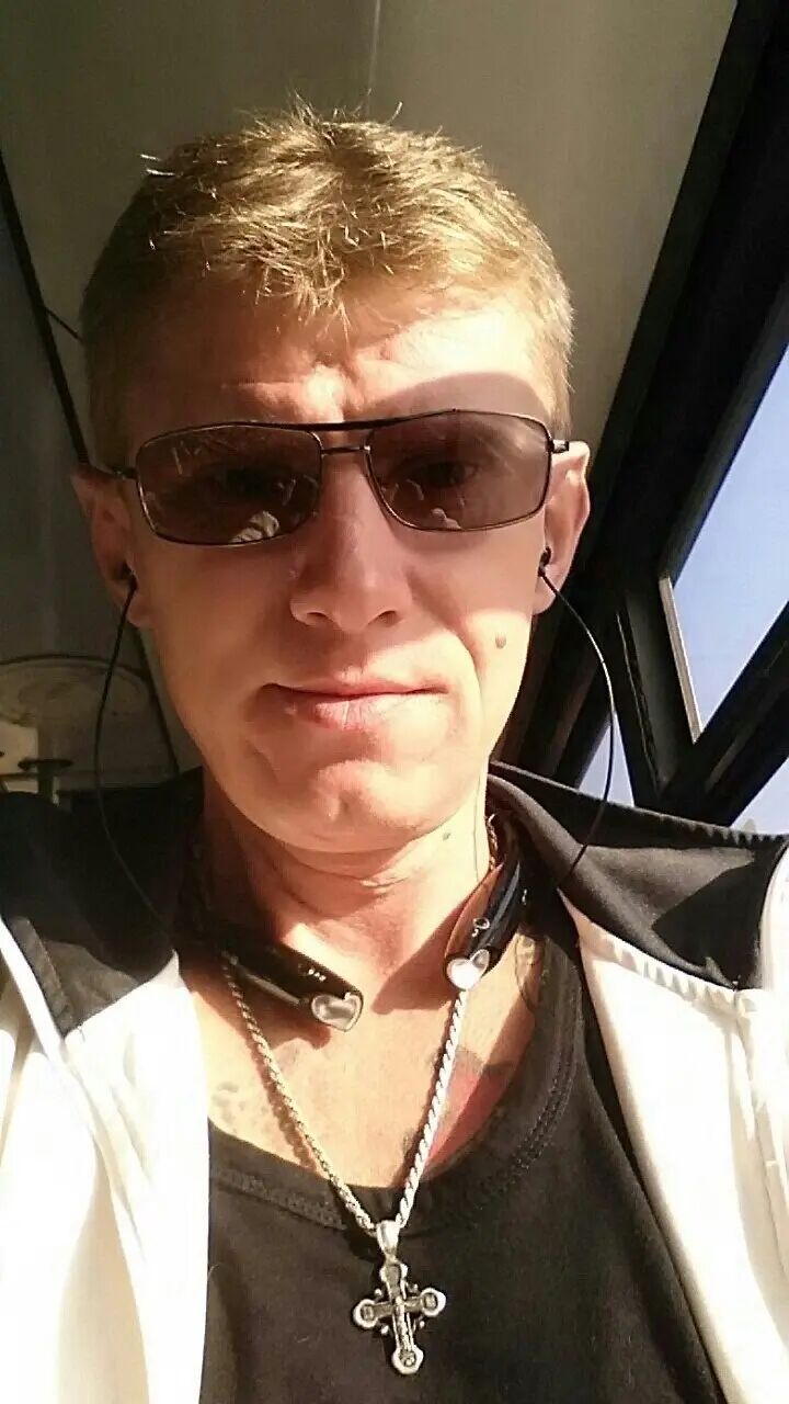  31448839  , 49 ,    