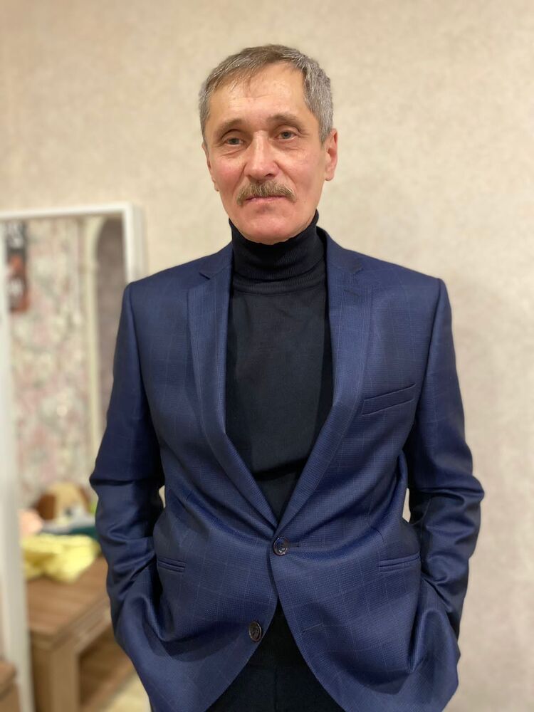 ���� 24383439 ������� �����, 62 ����, ���� ���������� � �������������