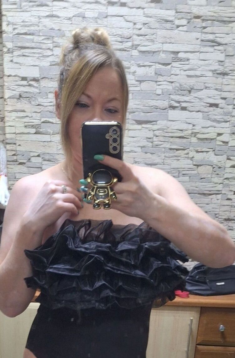 48939879  , 35 ,    