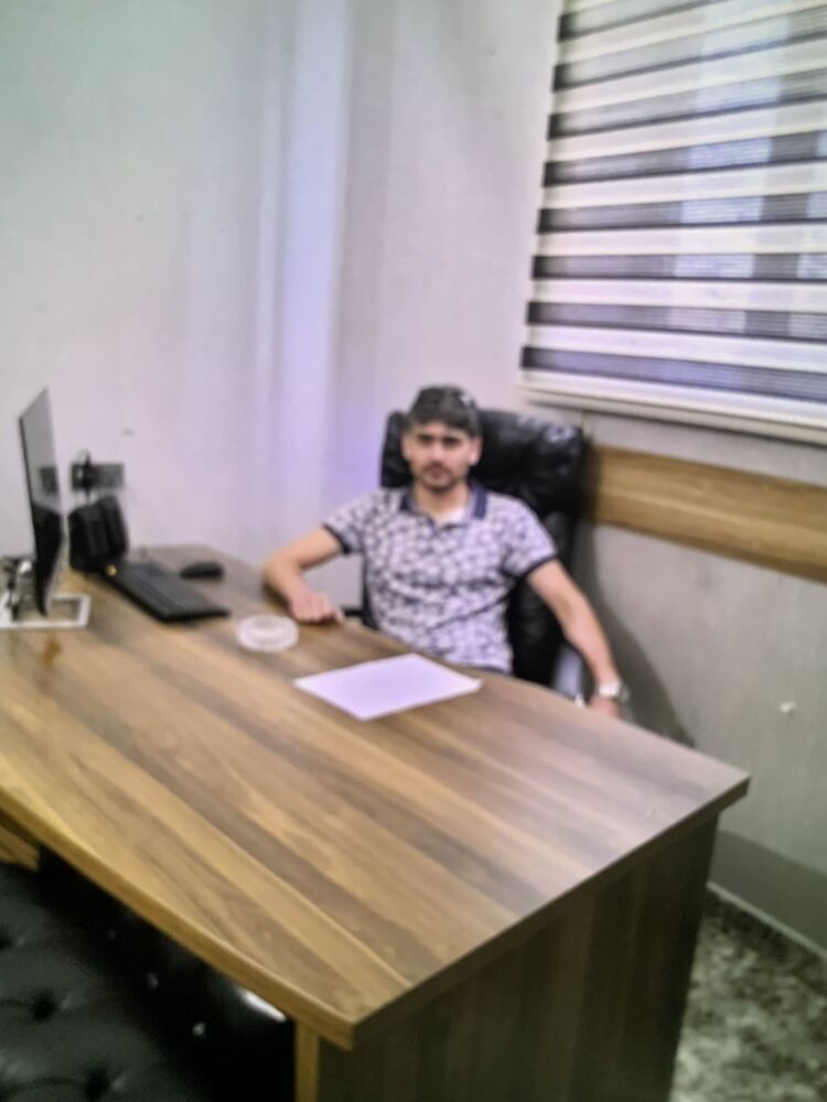  ,   Asim, 37 ,   ,   
