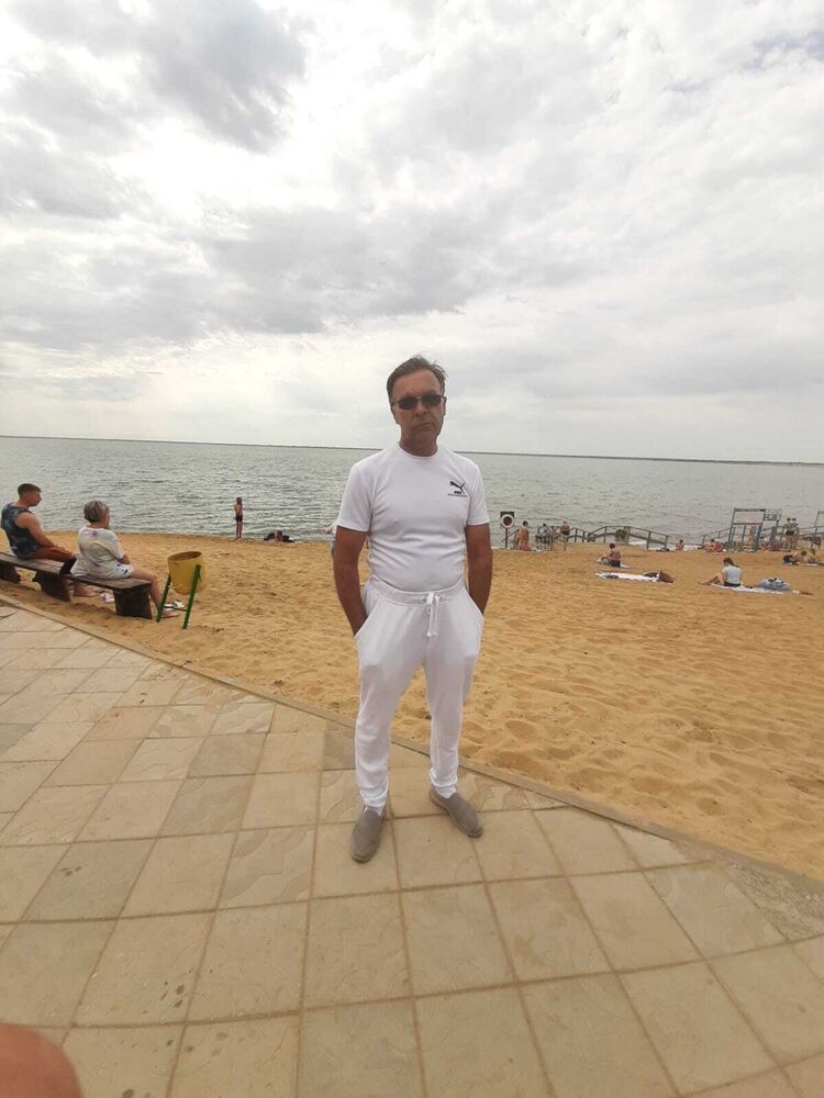  31064819  , 55 ,    