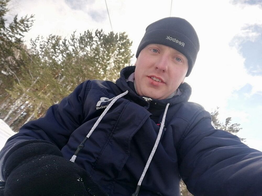  ,   Valera, 33 ,  