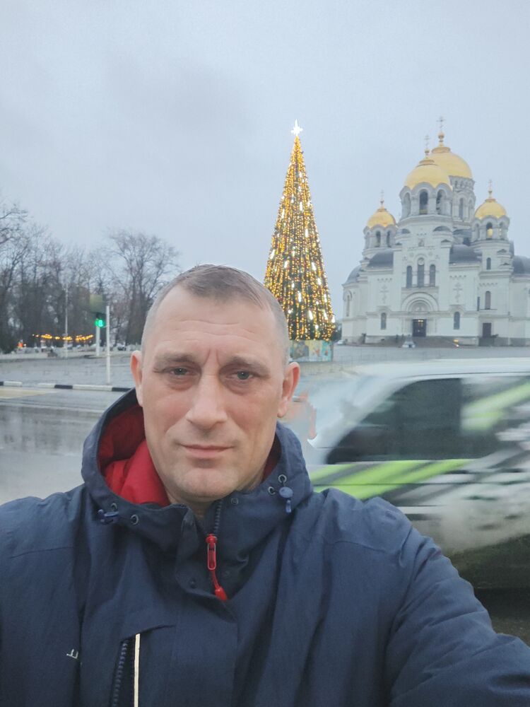  53379259  Mikhail, 45 ,    