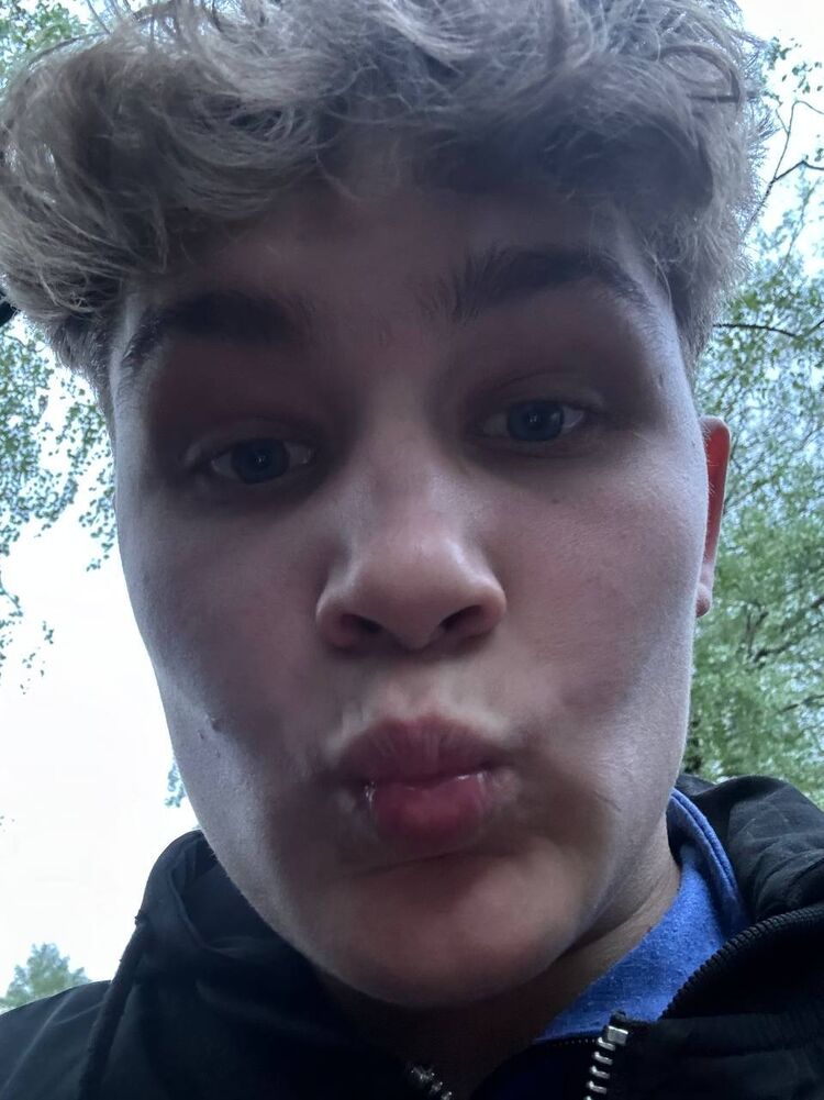  ,   Egor, 19 ,   ,   , c 