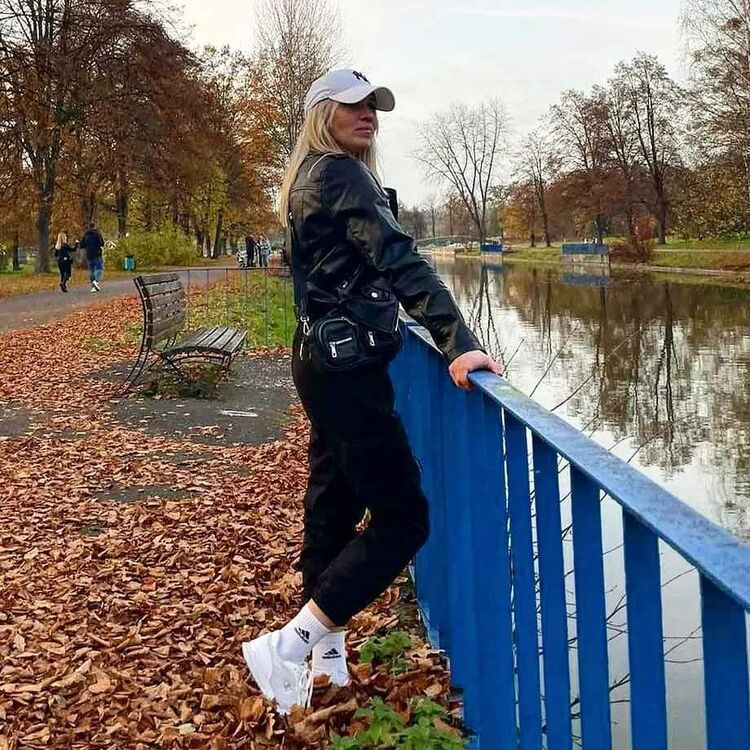  33723639  Ksyusha, 39 ,    