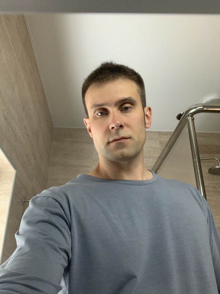  30939879  , 43 ,    