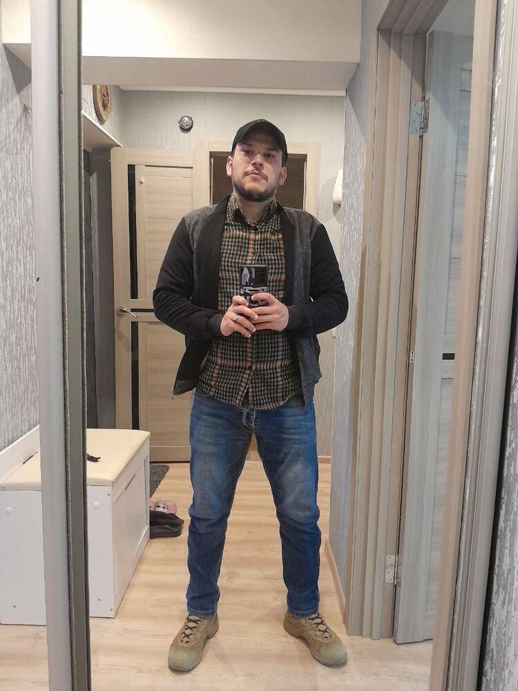  48768179  , 34 ,    